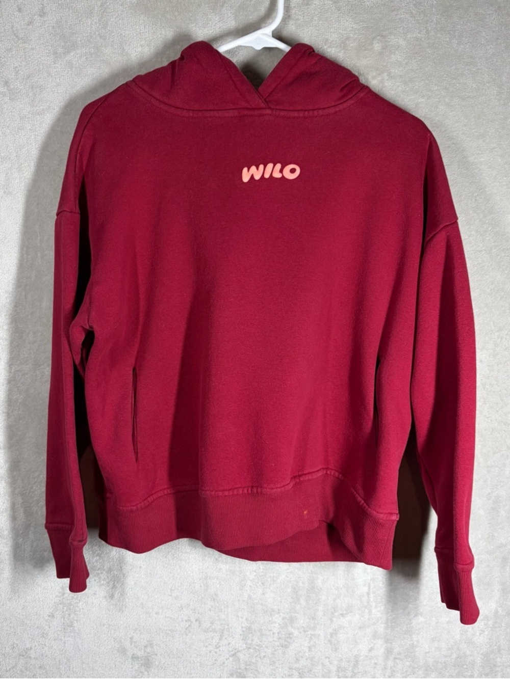 Wilo‎ Wellness Club Graphic Hoodie Sweatshirt Size S Burgundy Cozy Athleisure